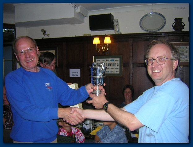 600x449 pixels (102K)